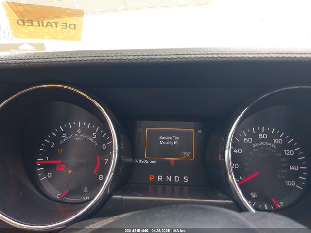 1FA6P8AM0F5409798 Ford Mustang V6