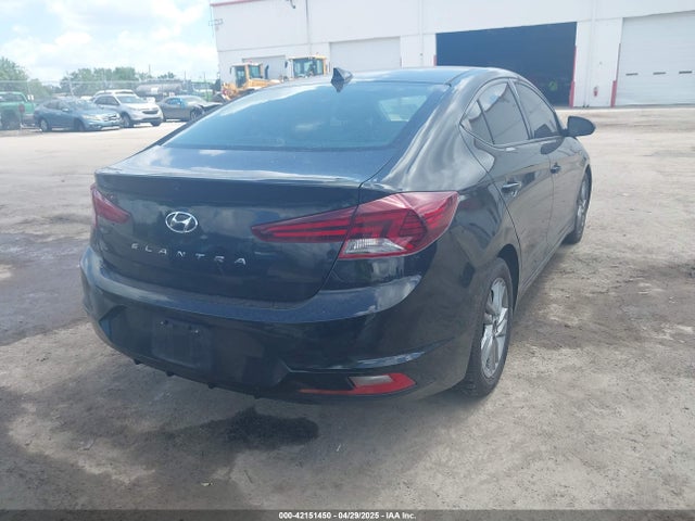 5NPD84LFXLH528511 Hyundai ELANTRA SEL