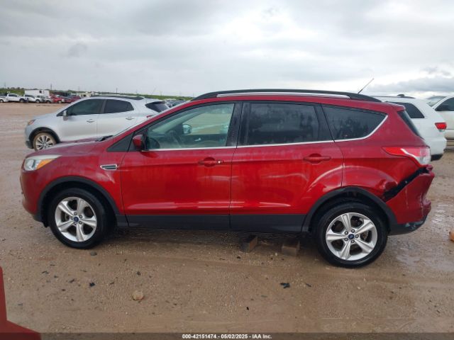 1FMCU0GXXFUA16899 Ford ESCAPE SE