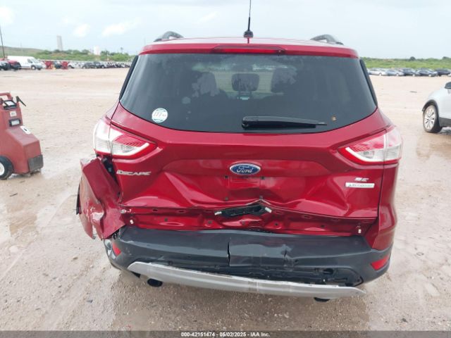 1FMCU0GXXFUA16899 Ford ESCAPE SE