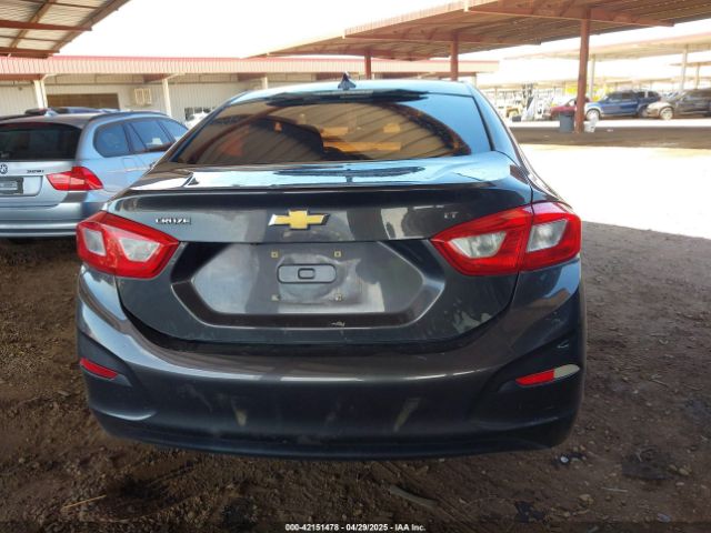 1G1BE5SM6H7103085 Chevrolet Cruze Lt Auto