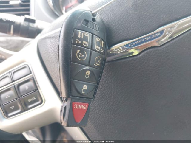 2014 CHRYSLER TOWN & COUNTRY 2C4RC1BG5ER249731 Photo 10