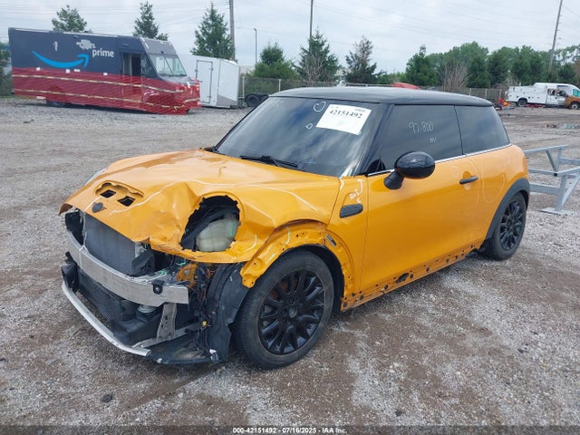 2016 MINI HARDTOP WMWXP7C53G2A42705 Photo 1