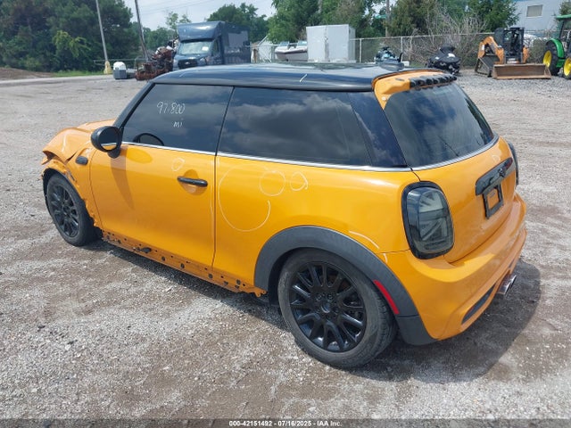 2016 MINI HARDTOP WMWXP7C53G2A42705 Photo 2