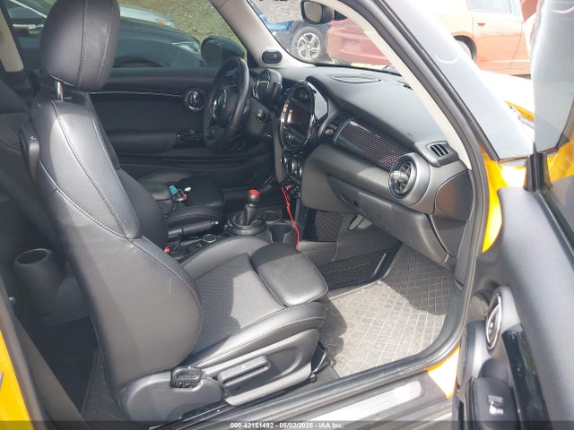 2016 MINI HARDTOP WMWXP7C53G2A42705 Photo 4