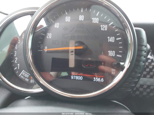 2016 MINI HARDTOP WMWXP7C53G2A42705 Photo 6