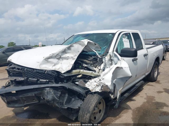 2018 RAM 1500 1C6RR6FG7JS330509 Photo 1
