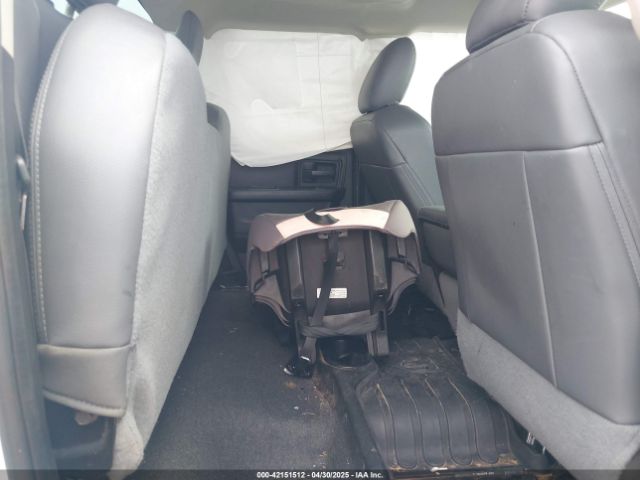 2018 RAM 1500 1C6RR6FG7JS330509 Photo 7