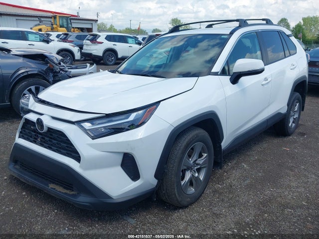 2T3P1RFV0RW465695 Toyota Rav4 Xle