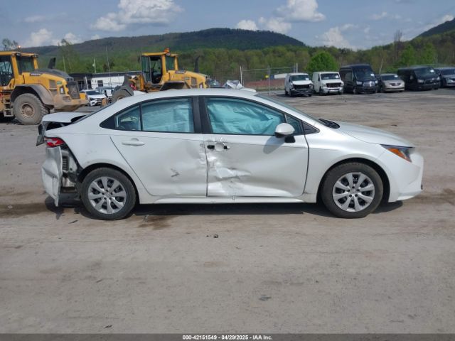 5YFB4MDE1PP053736 Toyota COROLLA LE
