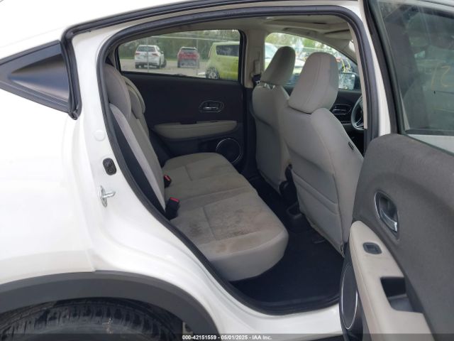 3CZRU6H55NM746487 Honda Hr-v Awd Ex
