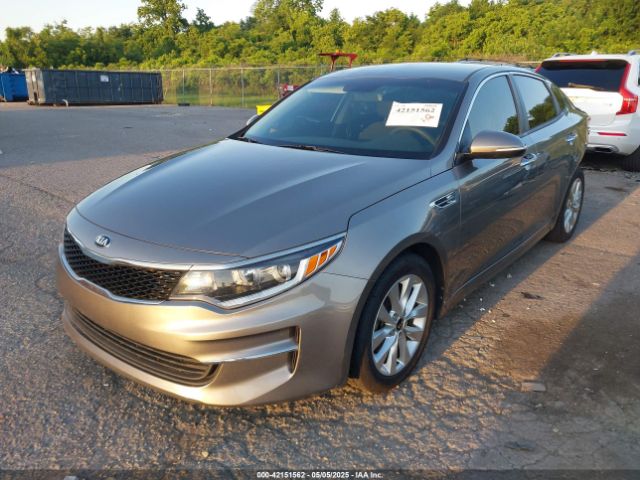 5XXGT4L33JG261190 KIA Optima Lx
