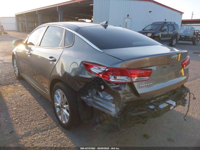 5XXGT4L33JG261190 KIA Optima Lx