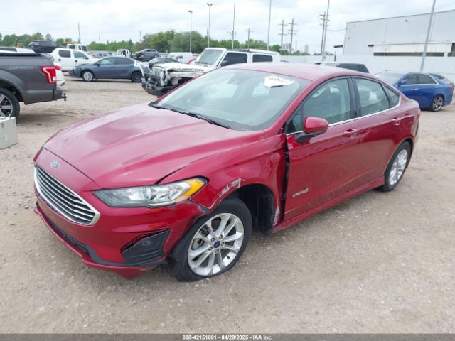 3FA6P0LU6KR257130 Ford Fusion Hybrid Se