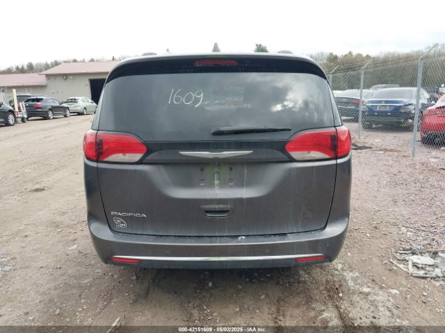 2C4RC1BG5HR720491 Chrysler Pacifica Touring-l