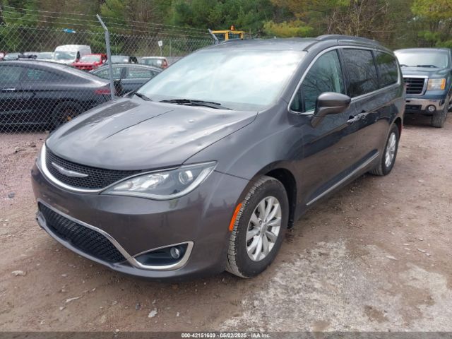 2C4RC1BG5HR720491 Chrysler Pacifica Touring-l