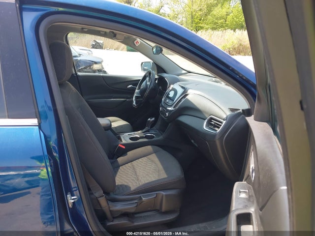 3GNAXUEV1KL208137 Chevrolet EQUINOX LT