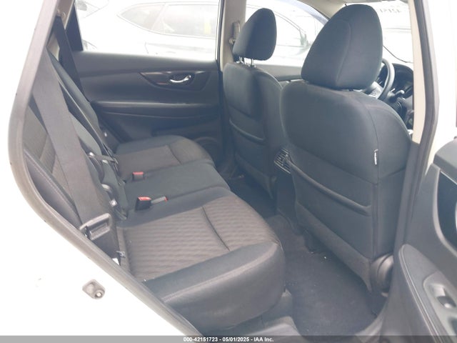 5N1AT2MV0HC800381 Nissan ROGUE S