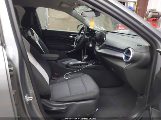 KL77LFE27RC245700 Chevrolet Trax Fwd Sp