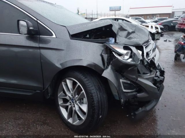 2FMPK3K83HBC02317 Ford Edge Titanium