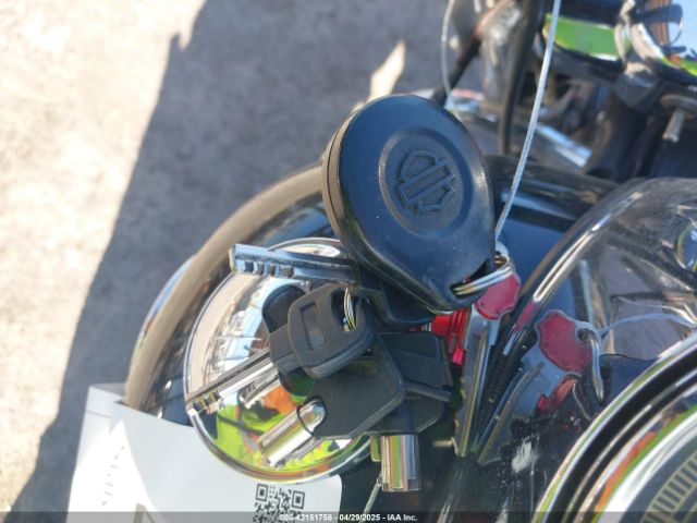 2009 HARLEY-DAVIDSON FLHRC 1HD1FR4359Y666666 Photo 10