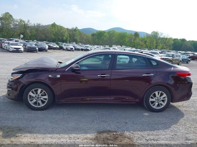 5XXGT4L39GG028973 KIA Optima Lx
