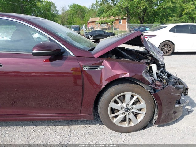 5XXGT4L39GG028973 KIA Optima Lx