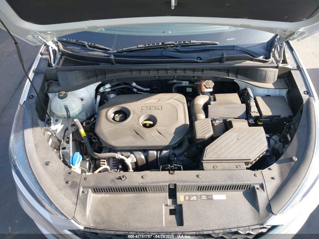 KM8J23A46KU953305 Hyundai TUCSON SE
