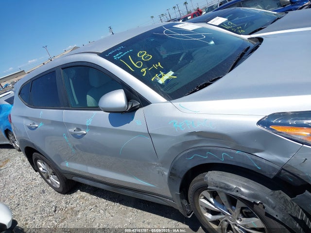 KM8J23A46KU953305 Hyundai TUCSON SE