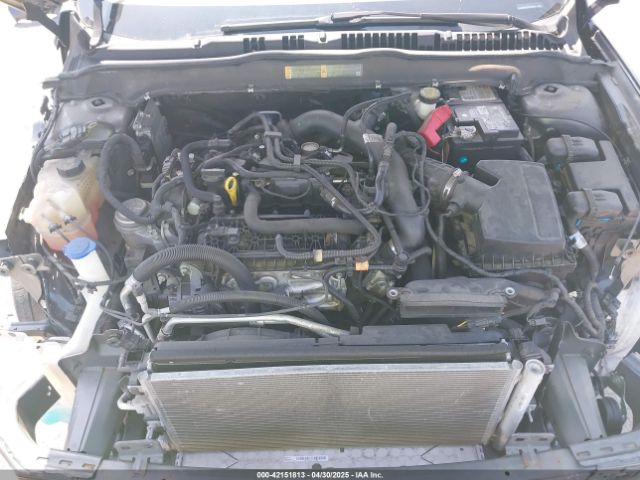 3FA6P0HD8JR268055 Ford FUSION SE