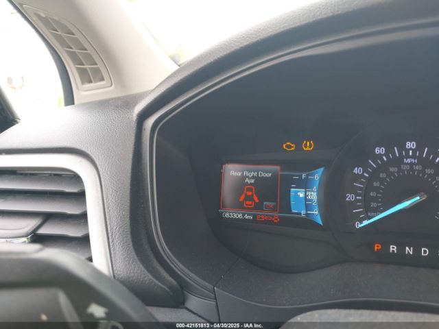 3FA6P0HD8JR268055 Ford FUSION SE