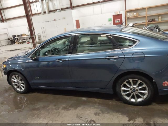 3FA6P0SU1JR246391 Ford Fusion Energi Titanium