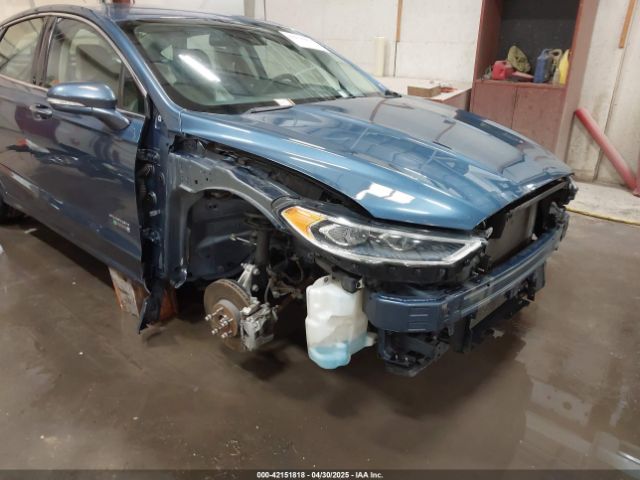 3FA6P0SU1JR246391 Ford Fusion Energi Titanium