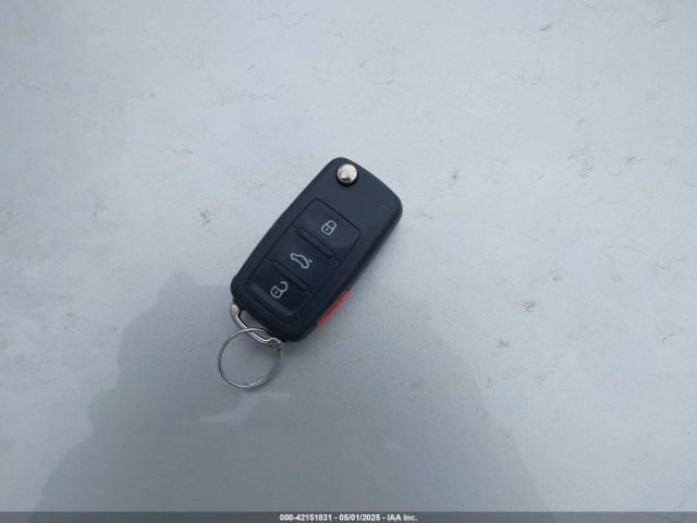 2019 VOLKSWAGEN PASSAT 1VWLA7A33KC013920 Photo 10