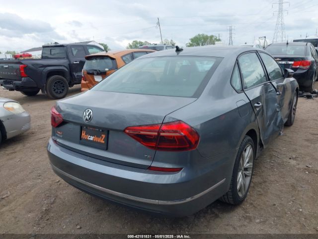 2019 VOLKSWAGEN PASSAT 1VWLA7A33KC013920 Photo 3