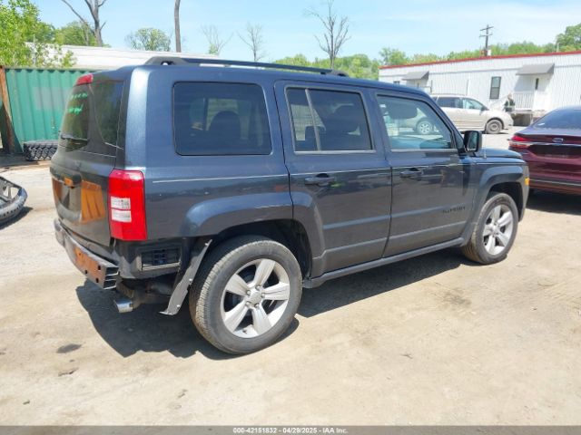 1C4NJPBA1ED696966 Jeep Patriot Altitude