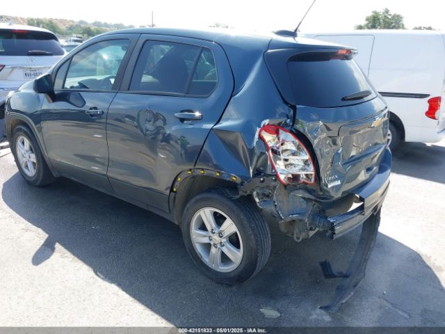 2021 CHEVROLET TRAX KL7CJKSB2MB303809 Photo 2