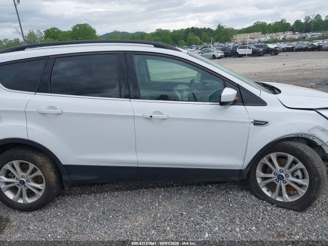 1FMCU9HD4KUA88085 Ford ESCAPE SEL