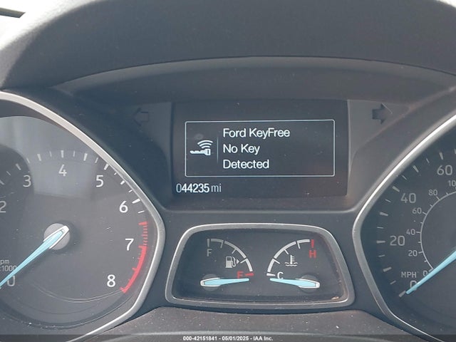 1FMCU9HD4KUA88085 Ford ESCAPE SEL