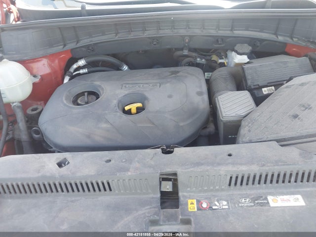 KM8J23A42HU424927 Hyundai TUCSON SE
