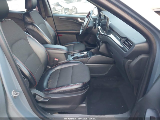 1FMCU9MN5PUB05773 Ford Escape St-line