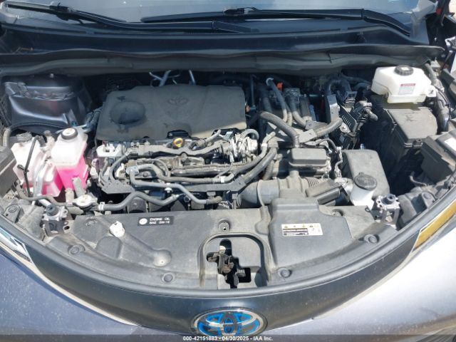 5TDKRKEC6NS106342 Toyota SIENNA LE