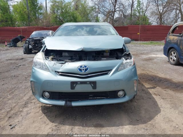 JTDZN3EU5EJ004200 Toyota Prius V Five