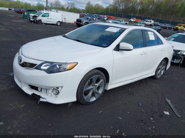 4T1BF1FK3EU306417 Toyota Camry Se Sport