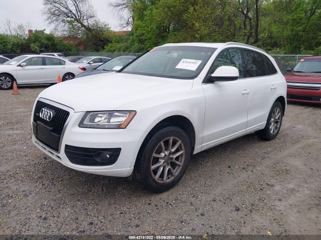 2010 AUDI Q5 WA1CKAFP2AA017177 Photo 1