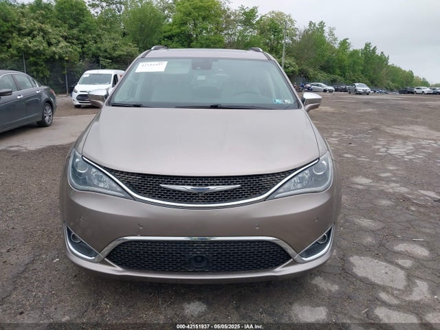 Chrysler Pacifica Limited 2017 2C4RC1GG4HR537737 Image 13
