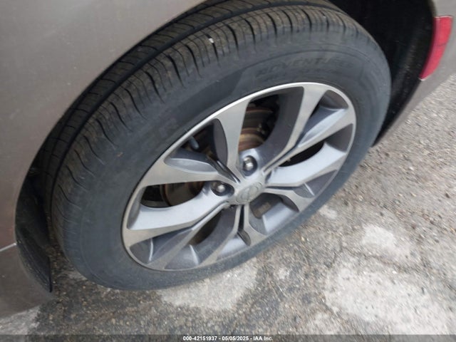 Chrysler Pacifica Limited 2017 2C4RC1GG4HR537737 Image 12