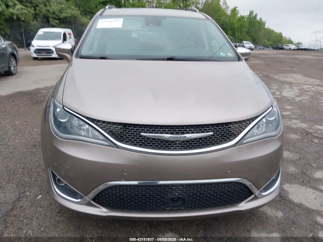 Chrysler Pacifica Limited 2017 2C4RC1GG4HR537737 Image 6