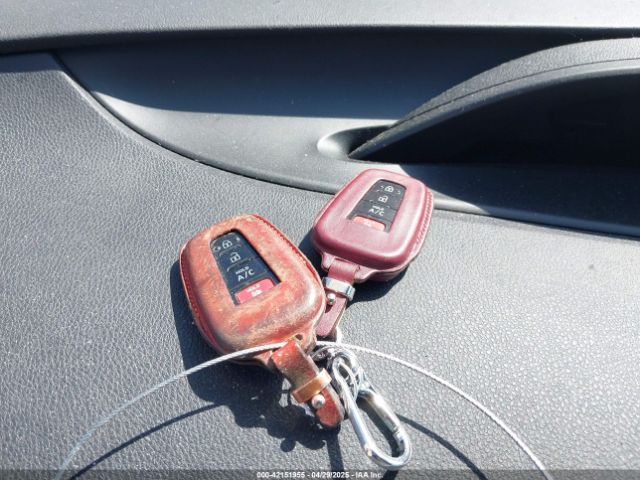 2017 TOYOTA PRIUS PRIME JTDKARFP4H3053129 Photo 10