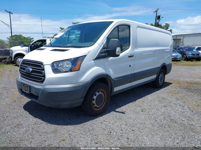 1FTYR1YM9JKB43850 Ford Transit-250